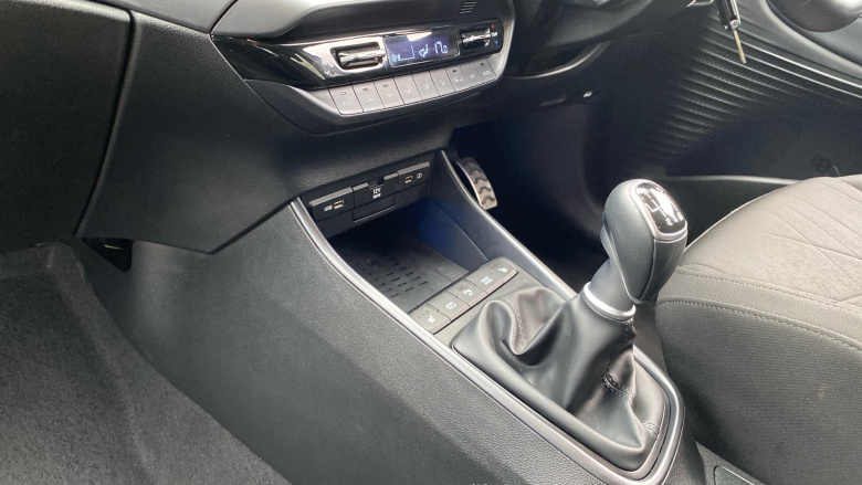 Hyundai BAYON 1.0 TGDi 48V MHEV Premium 5dr Petrol Hatchback